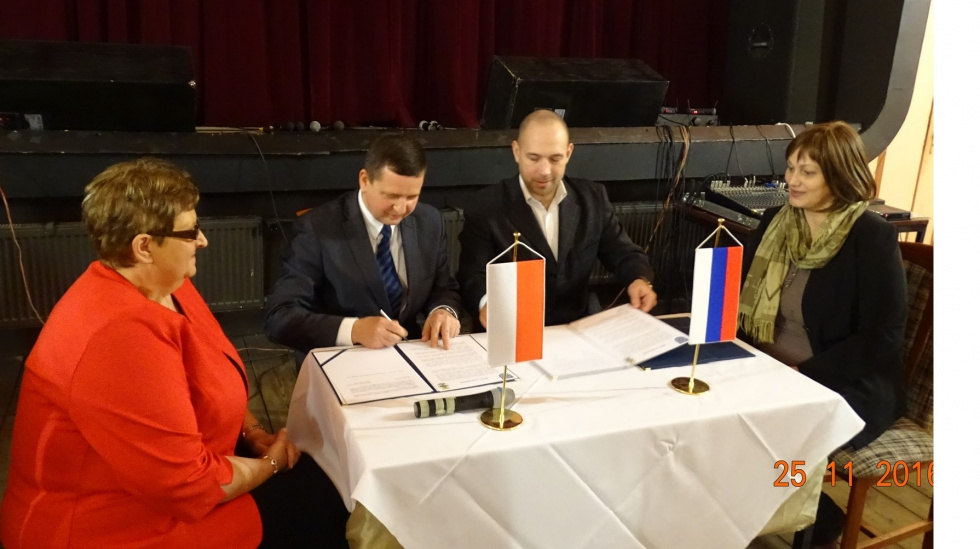 Podpisanie umowy partnerskiej z miastem Ladushkin