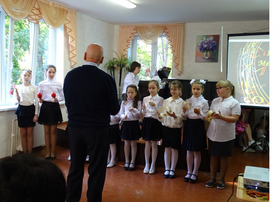 Dzień Muzyki w Szkole Artystycznej w Ladushkin