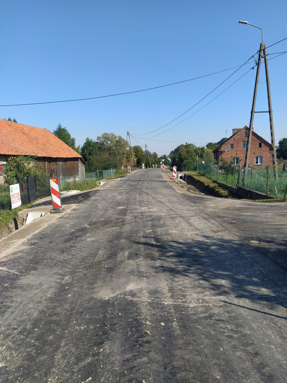 Dobiega końca przebudowa drogi gminnej wewnętrznej w m. Włóczyska.